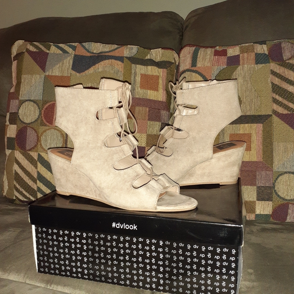 Wedge lace up sandal gently USED